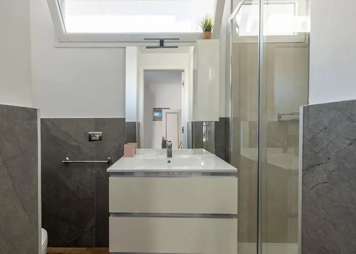 Апартаменты Quattro Fontane 4p - B&d Apts *