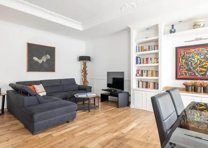 Quattro Fontane 4p - B&d Apts * Рим