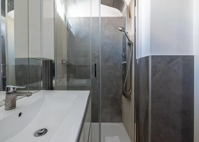 Апартаменты Quattro Fontane 4p - B&d Apts *