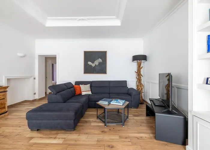Quattro Fontane 4p - B&d Apts Рим